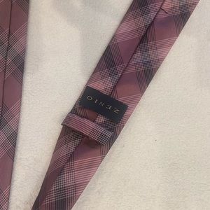 Men’s tie